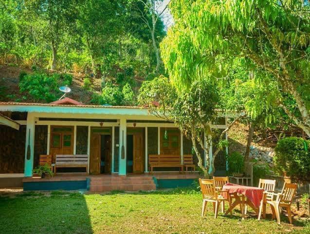 Cassells Jungle Resorts Thekkady Vandiperiyar Экстерьер фото