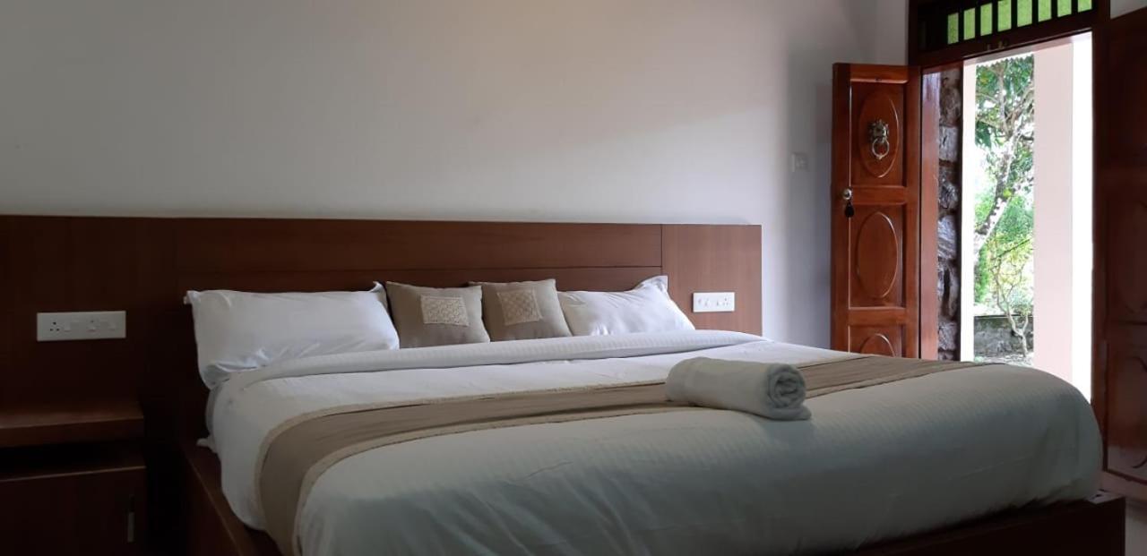 Cassells Jungle Resorts Thekkady Vandiperiyar Экстерьер фото